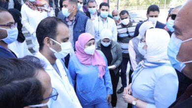 Photo of “وزيرة الصحة” توجه الأطقم الطبية بأهمية تقديم الدعم النفسي لمصابي فيروس كورونا