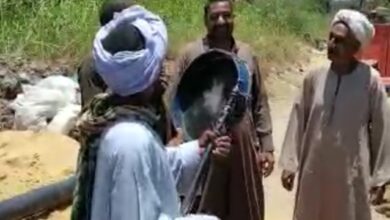 Photo of بالمزمار البلدي.. أهالي قرية العدسية يحتفلون بتركيب خط مياه