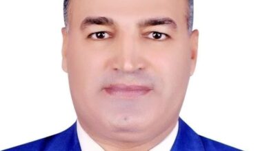 Photo of تعيين الدكتور حسين عبد الباسط عميدا لتجارة جنوب الوادي