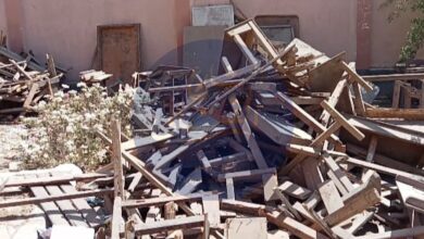 Photo of “القُرضة” تدمر أثاثات مدرسة في نجع حمادي.. ومسؤل العهدة يستغيث بالمحافظ