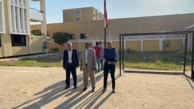 Photo of “مدير تعليم نجع حمادي” يُشدد على عدم دخول “الموتوسيكلات” بالمدارس