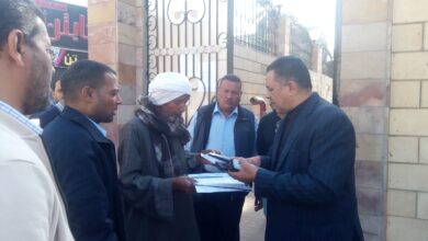 Photo of استمرار منع دخول المواطنين غير المحصنين بلقاح كورونا إلى المصالح الحكومية في نجع حمادي