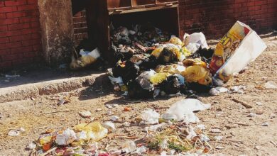 Photo of تراكم القمامة والمخلفات في شوارع مدينة أبوتشت