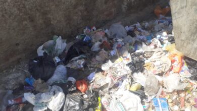 Photo of عدسة “الشارع القنائي”| “القمامة والمخلفات” تحاصران الموقف الجديد بقوص