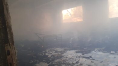 Photo of لجنة لمعاينة موقع الحريق في معهد السديس بحجازة