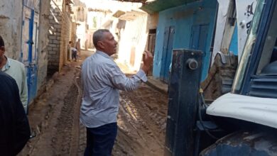 Photo of ” تمساح ”   يتابع أعمال إصلاح كسر مفاجئ بخط مياه  بقرية حجازة