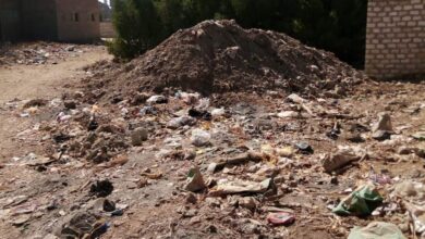 Photo of شكاوى أهالي حجازة بحري من تراكم المخلفات والقمامة بجوار معهد العاقولا الأزهري