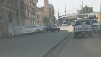 Photo of أهالي مدينة قنا يطالبون بإصلاح شارع جامع بلبص